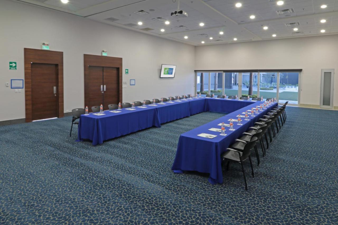 Holiday Inn Express Hotel & Suites Hermosillo By Ihg Exterior photo