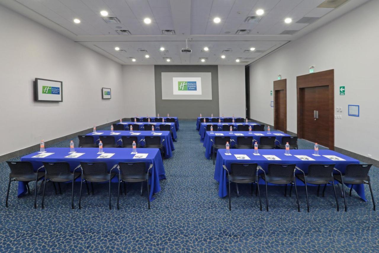 Holiday Inn Express Hotel & Suites Hermosillo By Ihg Exterior photo