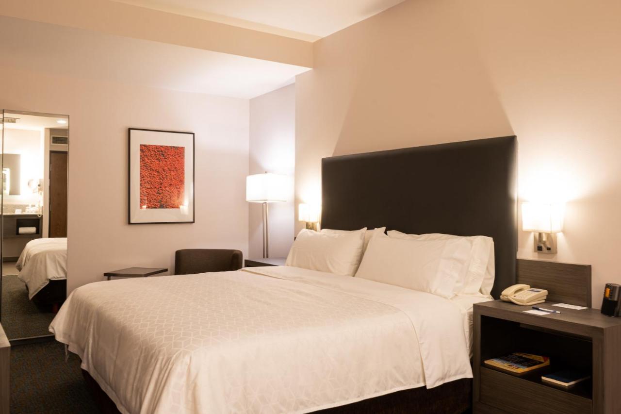 Holiday Inn Express Hotel & Suites Hermosillo By Ihg Exterior photo