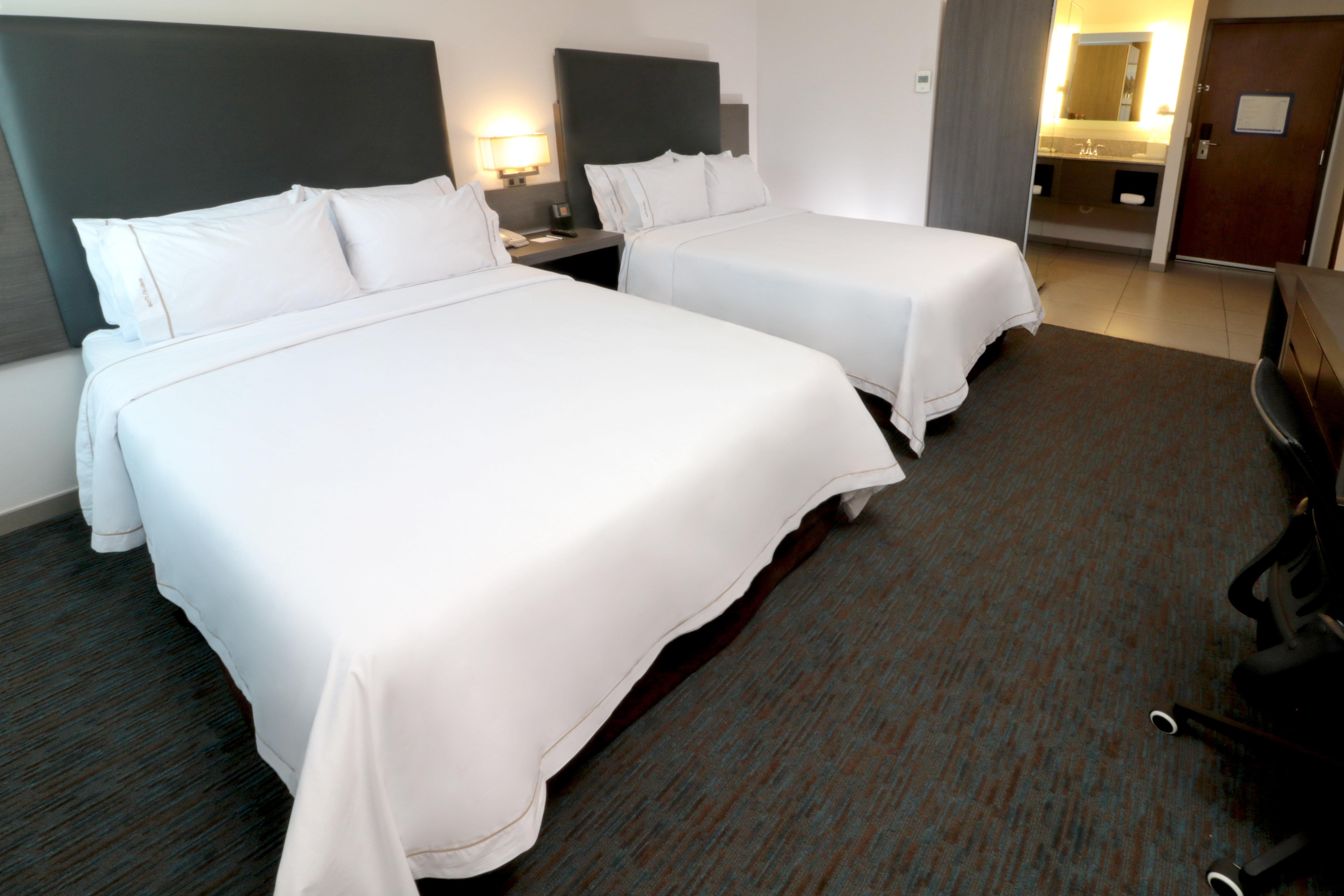 Holiday Inn Express Hotel & Suites Hermosillo By Ihg Exterior photo